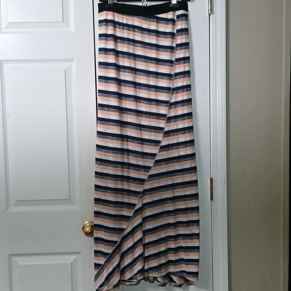 WallpapHer navy peach white striped pullon maxi skirt Sz M NWOT
